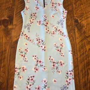 Elegant Floral Sleeveless Dress